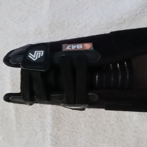 Ankle Brace BNWT Men's SZ XL w Adj Velcro Straps to Tighten Up - Picture 9 of 14